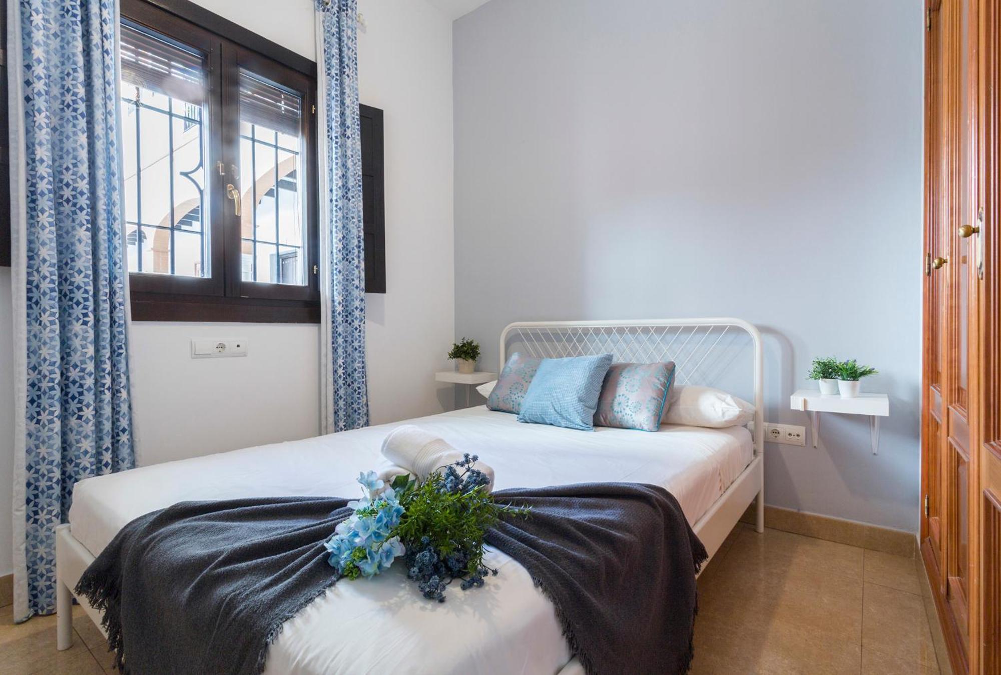 Santa Catalina Patio Andaluz 3 Rooms เซบีญา ภายนอก รูปภาพ